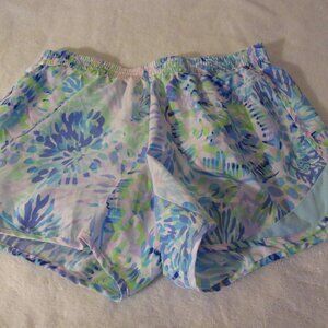 Lilly Pulitzer Luxletic Athletic Shorts  Size Small